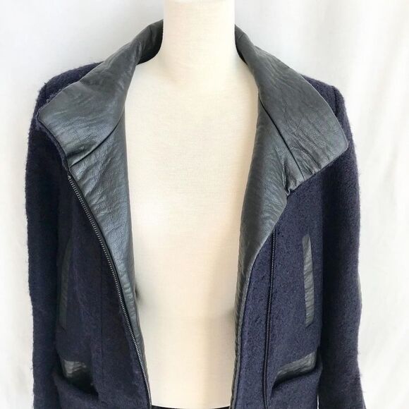Vince Camuto navy wool blend/faux leather jacket S - Picture 3 of 10